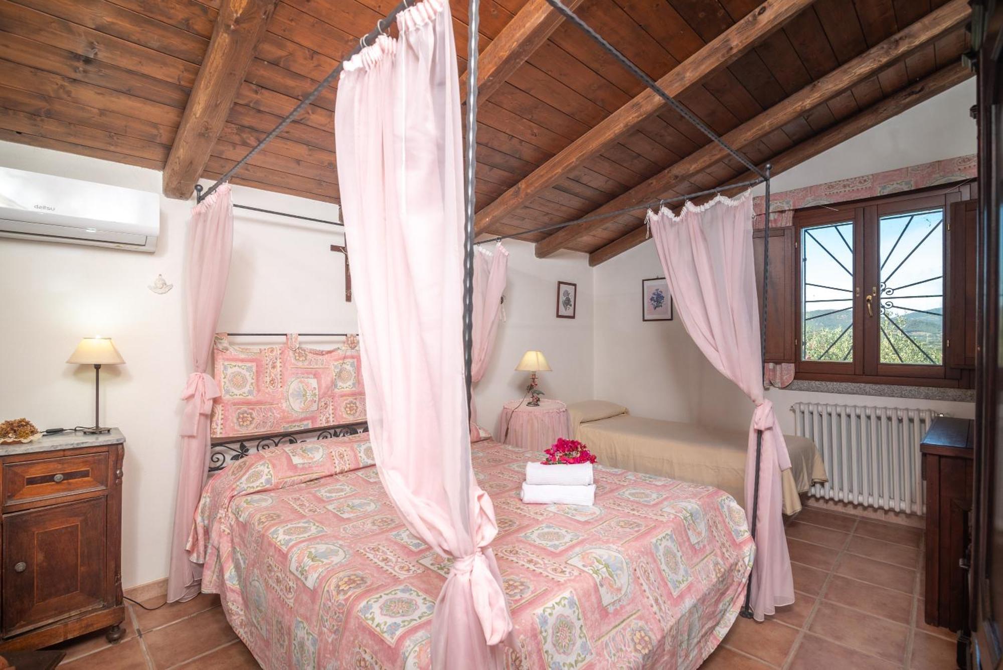 Villa Peditoltu Όλμπια Εξωτερικό φωτογραφία