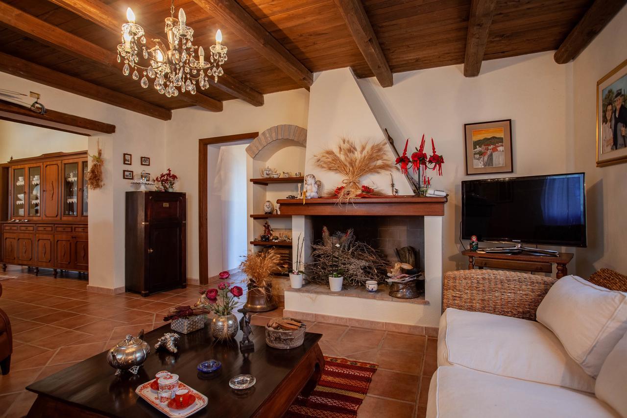 Villa Peditoltu Όλμπια Εξωτερικό φωτογραφία
